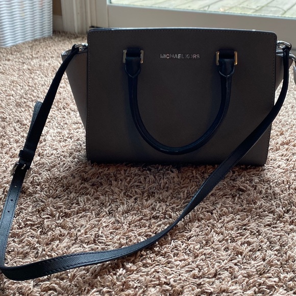 Multicolor Michael Kors crossbody - Picture 3 of 3